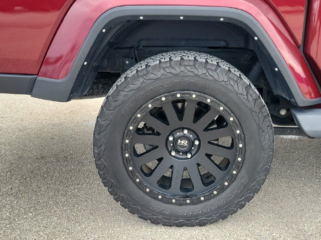 Used 2021 Jeep Gladiator Overland w/ Popular Equipment Package AWD/4WD image 9