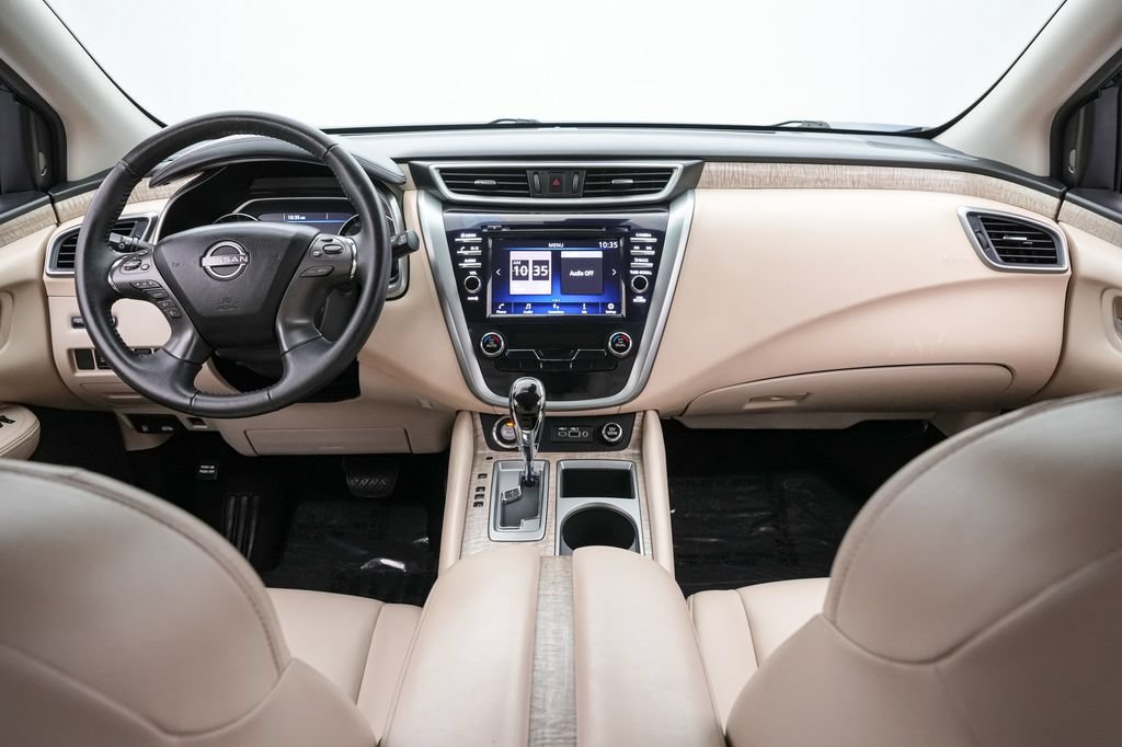 Used 2023 Nissan Murano SV AWD/4WD image 14