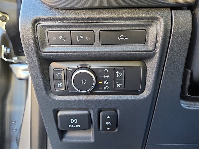 Certified 2022 Ford F150 Platinum w/ Equipment Group 701A High image 25