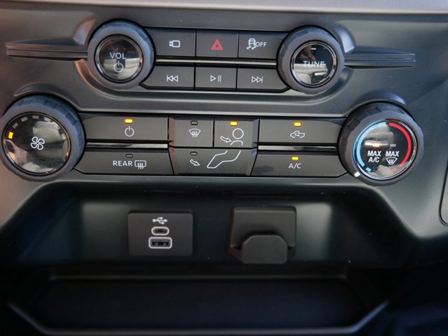 Certified 2025 Ford F150 XL w/ Tow/Haul Package AWD/4WD image 26