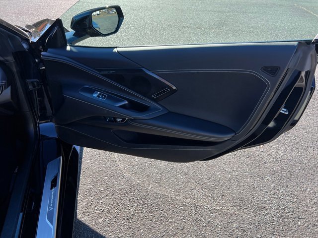 Used 2023 Chevrolet Corvette STINGRAY W/2LT w/ Z51 Performance Package image 25