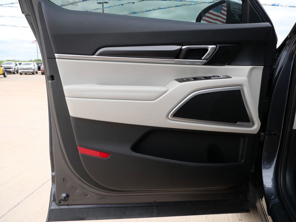 Used 2023 Kia Telluride S w/ S Sunroof Package image 15