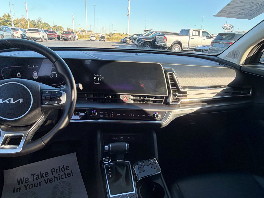 Used 2023 Kia Sportage EX FWD image 23