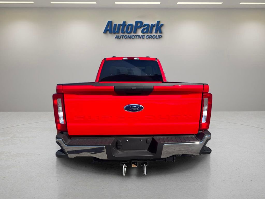 Certified 2025 Ford F350 XLT image 4