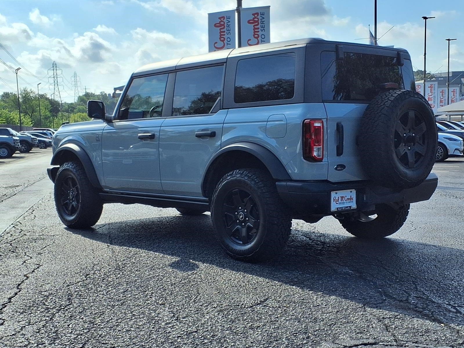 Certified 2024 Ford Bronco Black Diamond AWD/4WD image 8