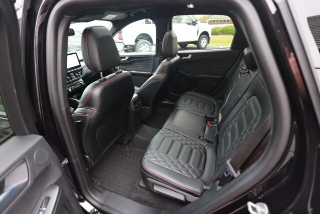 Certified 2024 Ford Escape ST-Line Elite w/ Premium Technology Package AWD/4WD image 10