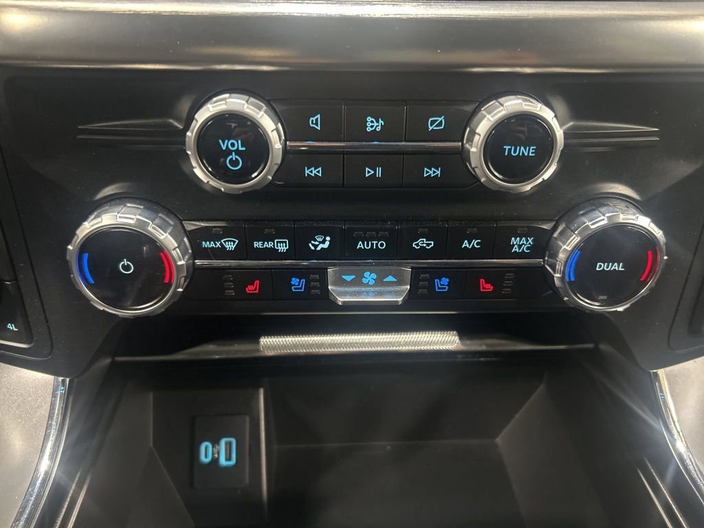 Certified 2023 Ford F150 Lariat w/ FX4 Off-Road Package AWD/4WD image 17