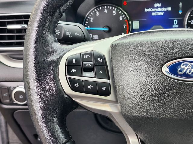 Certified 2022 Ford Explorer XLT w/ Equipment Group 202A AWD/4WD image 31