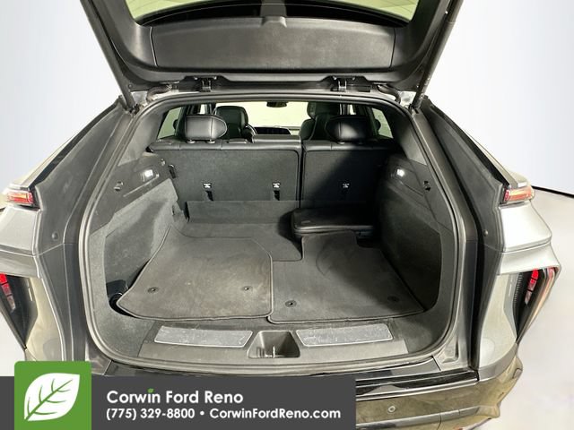 Used 2024 Cadillac Lyriq Sport AWD/4WD image 28