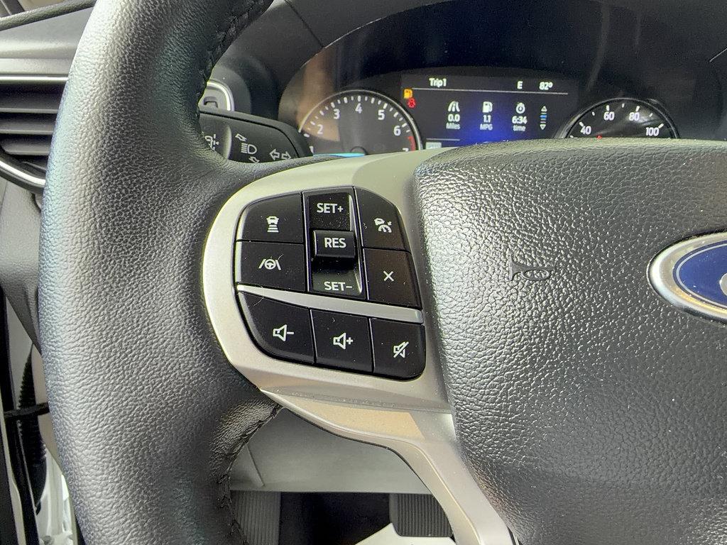 Certified 2023 Ford Explorer Limited w/ Limited Technology Package RWD image 27