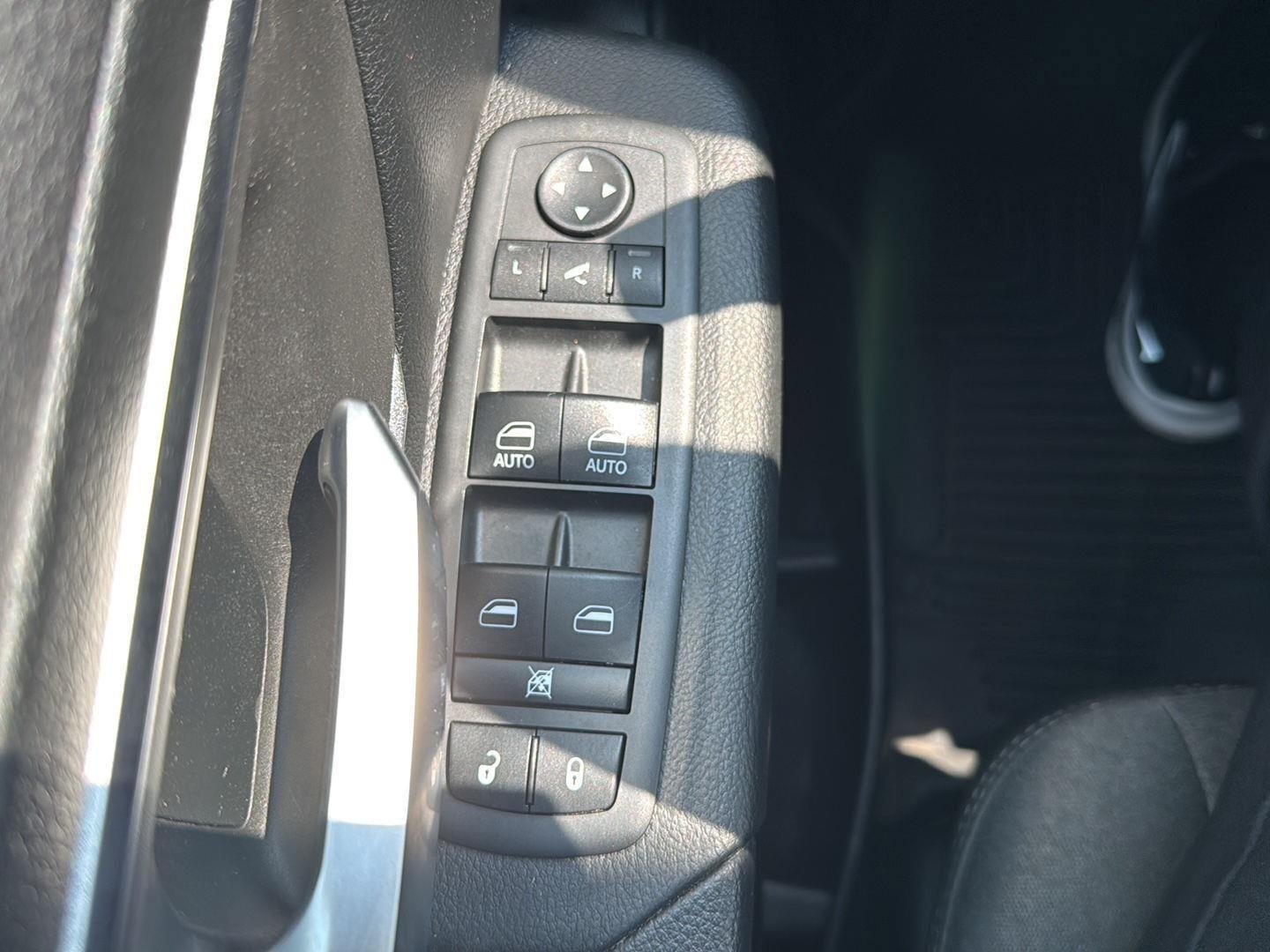Used 2019 RAM 1500 Big Horn AWD/4WD image 19