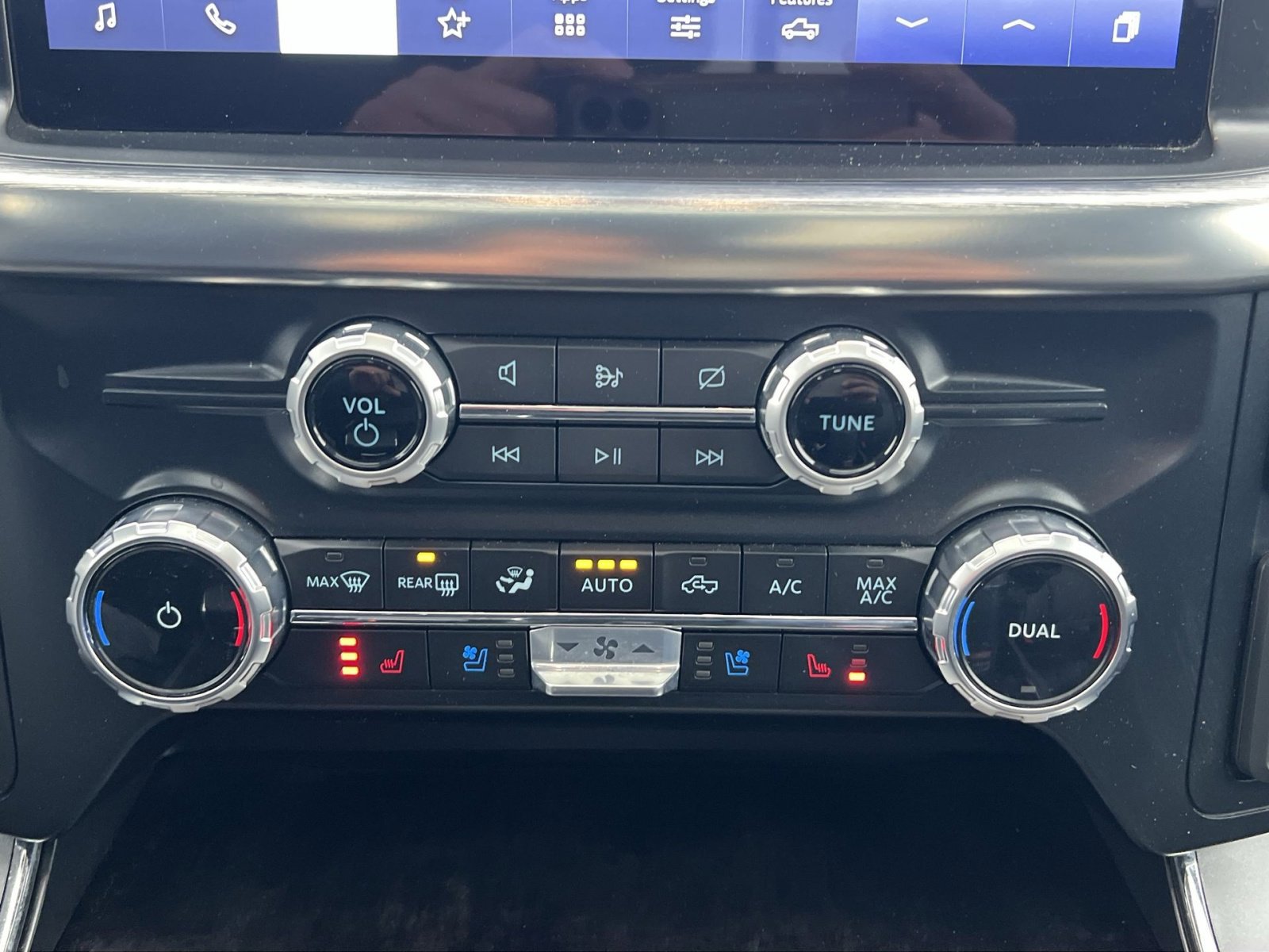 Certified 2023 Ford F150 Lariat image 21