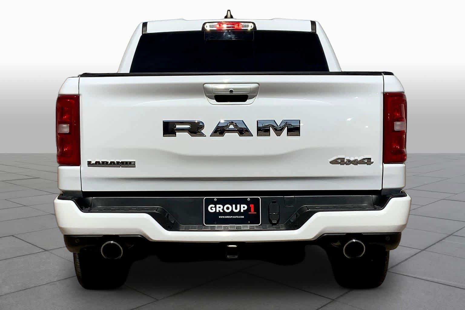 Used 2025 RAM 1500 Laramie w/ Laramie Southwest Edition AWD/4WD image 4