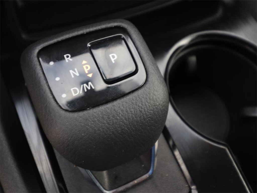 Used 2023 Nissan Rogue SV w/ SV Premium Package image 19