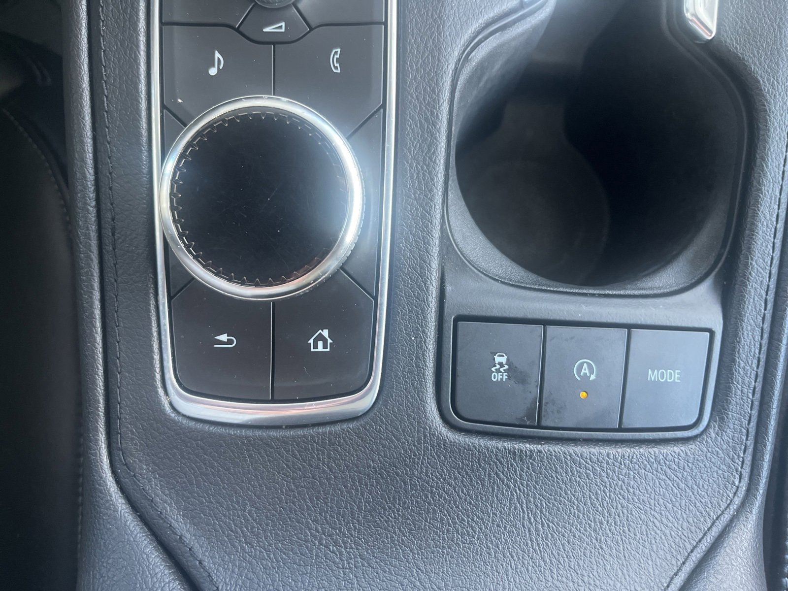 Used 2019 Cadillac XT4 Premium Luxury image 25