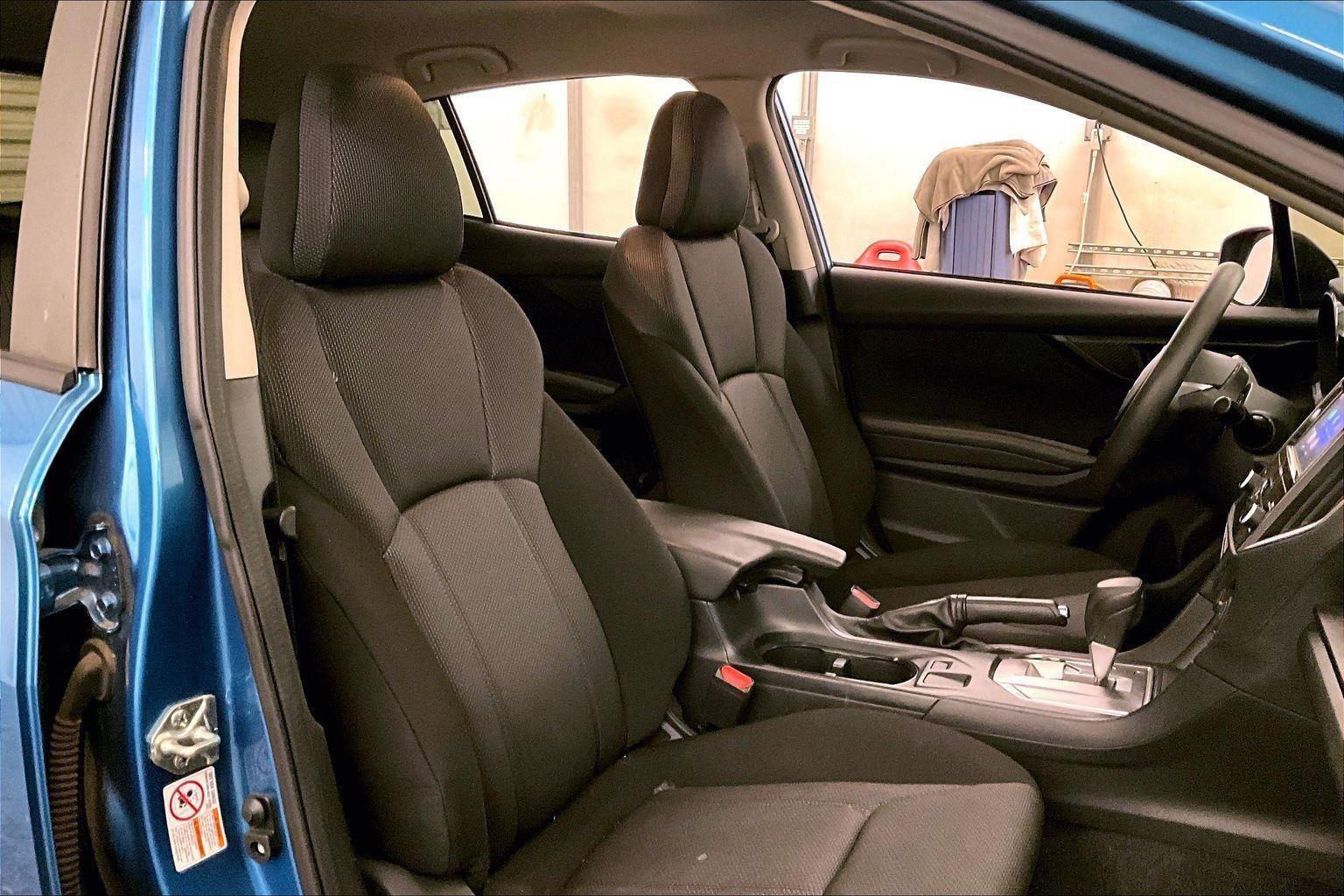 Used 2019 Subaru Impreza 2.0i image 9