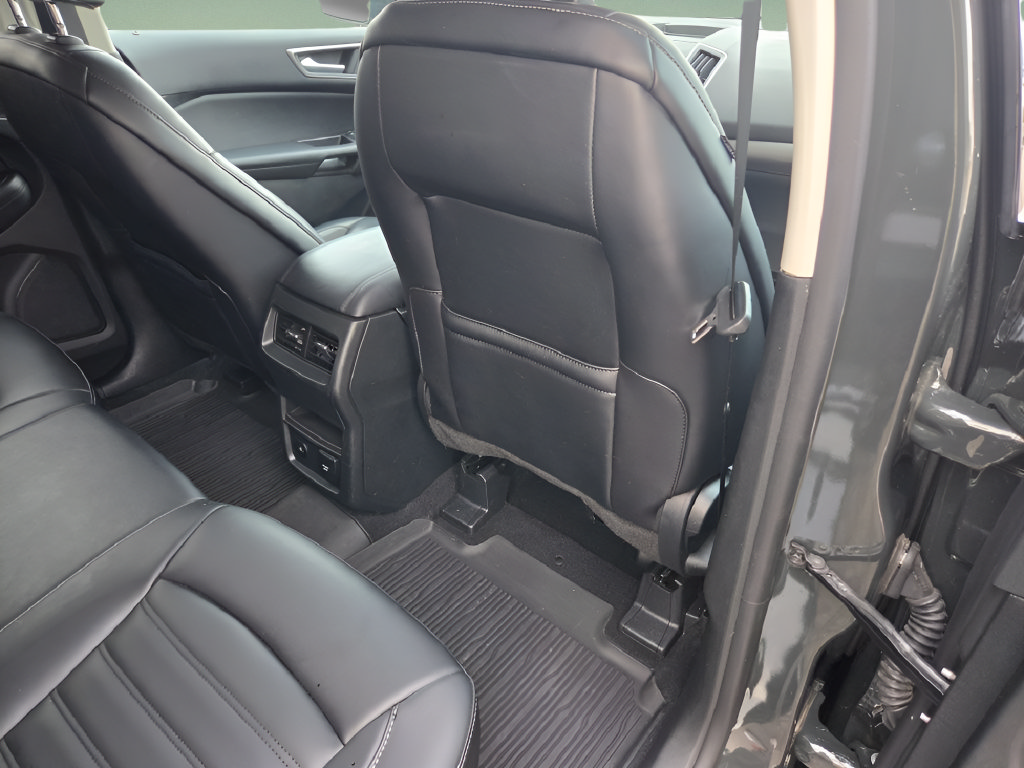 Certified 2024 Ford Edge SEL w/ Convenience Package AWD/4WD image 26