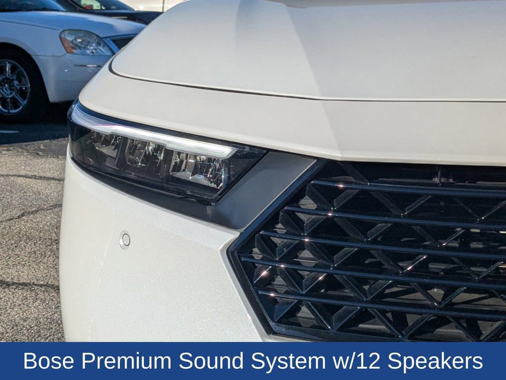 Used 2024 Honda Accord Touring image 11