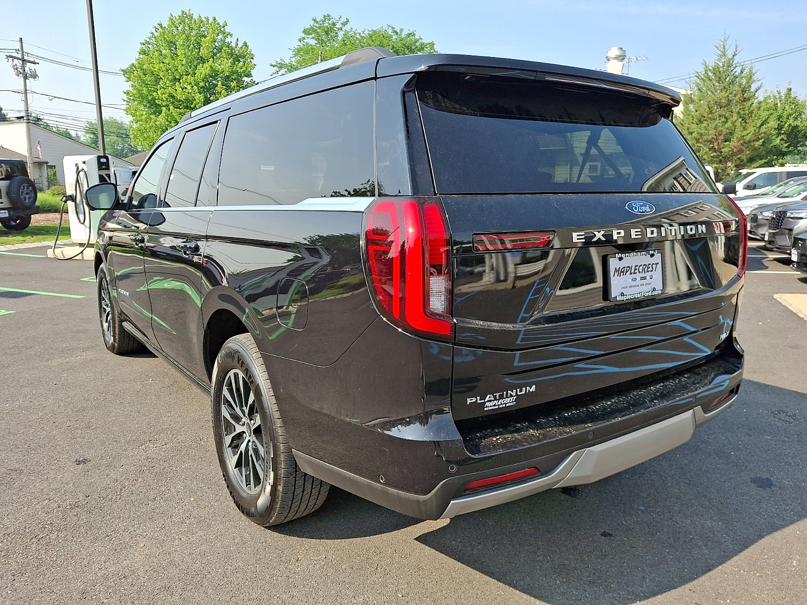 Certified 2025 Ford Expedition Max Platinum AWD/4WD image 7