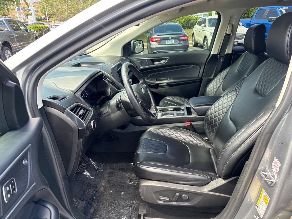 Certified 2023 Ford Edge Titanium AWD/4WD image 13