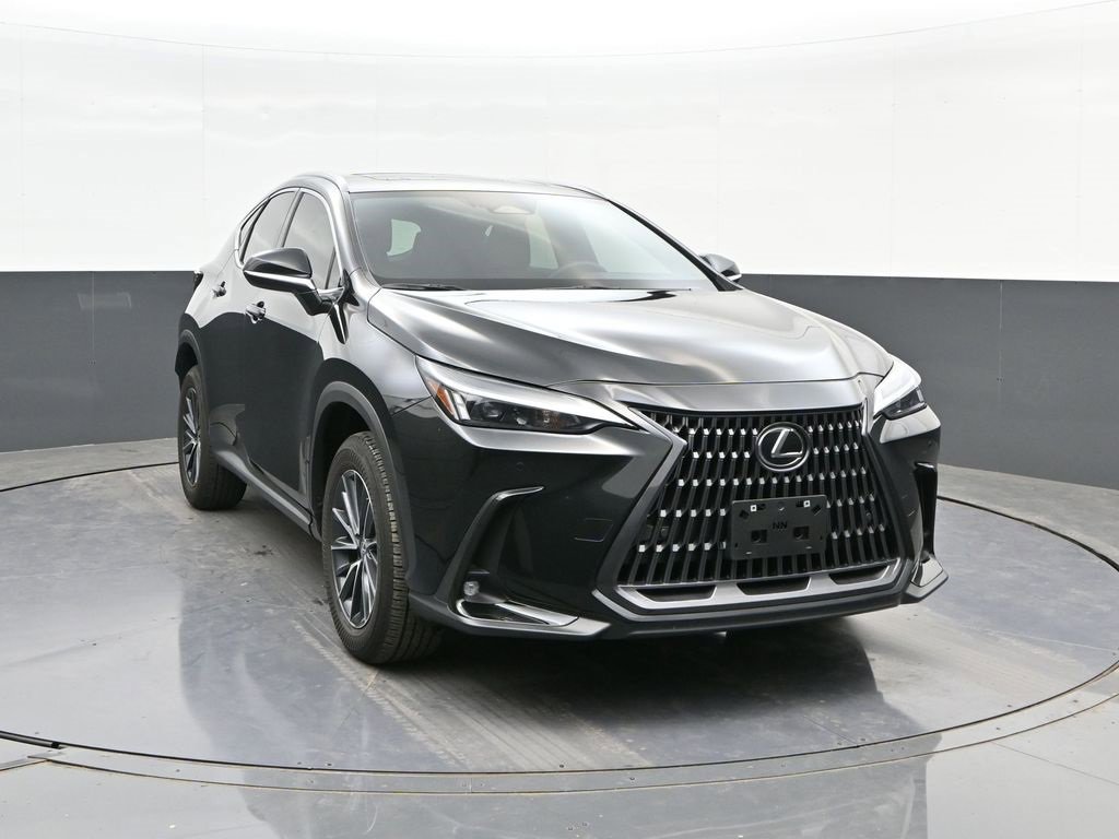 Used 2025 Lexus NX 250 FWD w/ Premium Package image 22