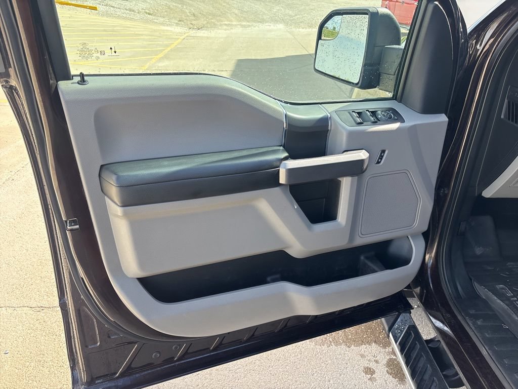 Certified 2020 Ford F150 XLT w/ Equipment Group 302A Luxury AWD/4WD image 17