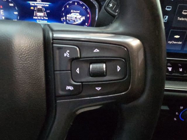 Used 2024 Chevrolet Silverado 2500 ZR2 w/ Technology Package image 35