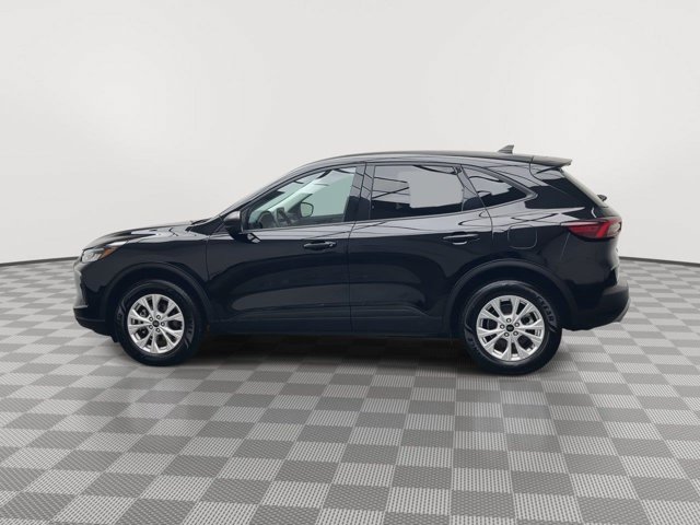 Certified 2025 Ford Escape Active AWD/4WD image 31