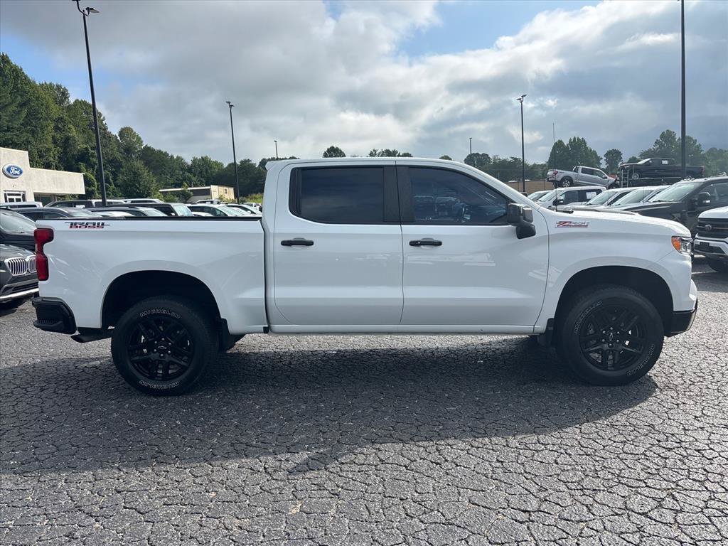 Used 2023 Chevrolet Silverado 1500 LT Trail Boss w/ Protection Package AWD/4WD image 9