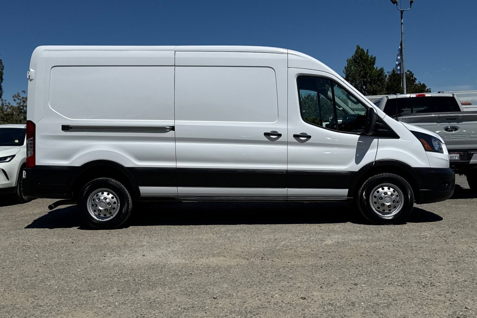 Certified 2023 Ford Transit 250 Medium Roof AWD image 3