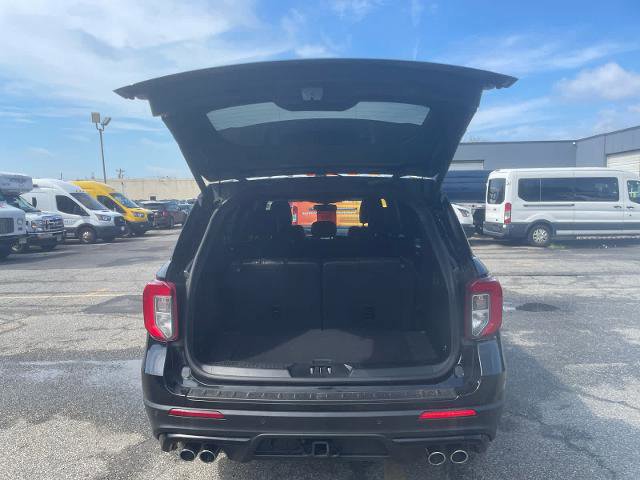 Certified 2022 Ford Explorer ST w/ Equipment Group 401A image 10