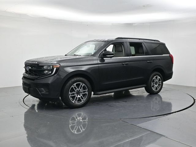 Certified 2025 Ford Expedition Active AWD/4WD image 6