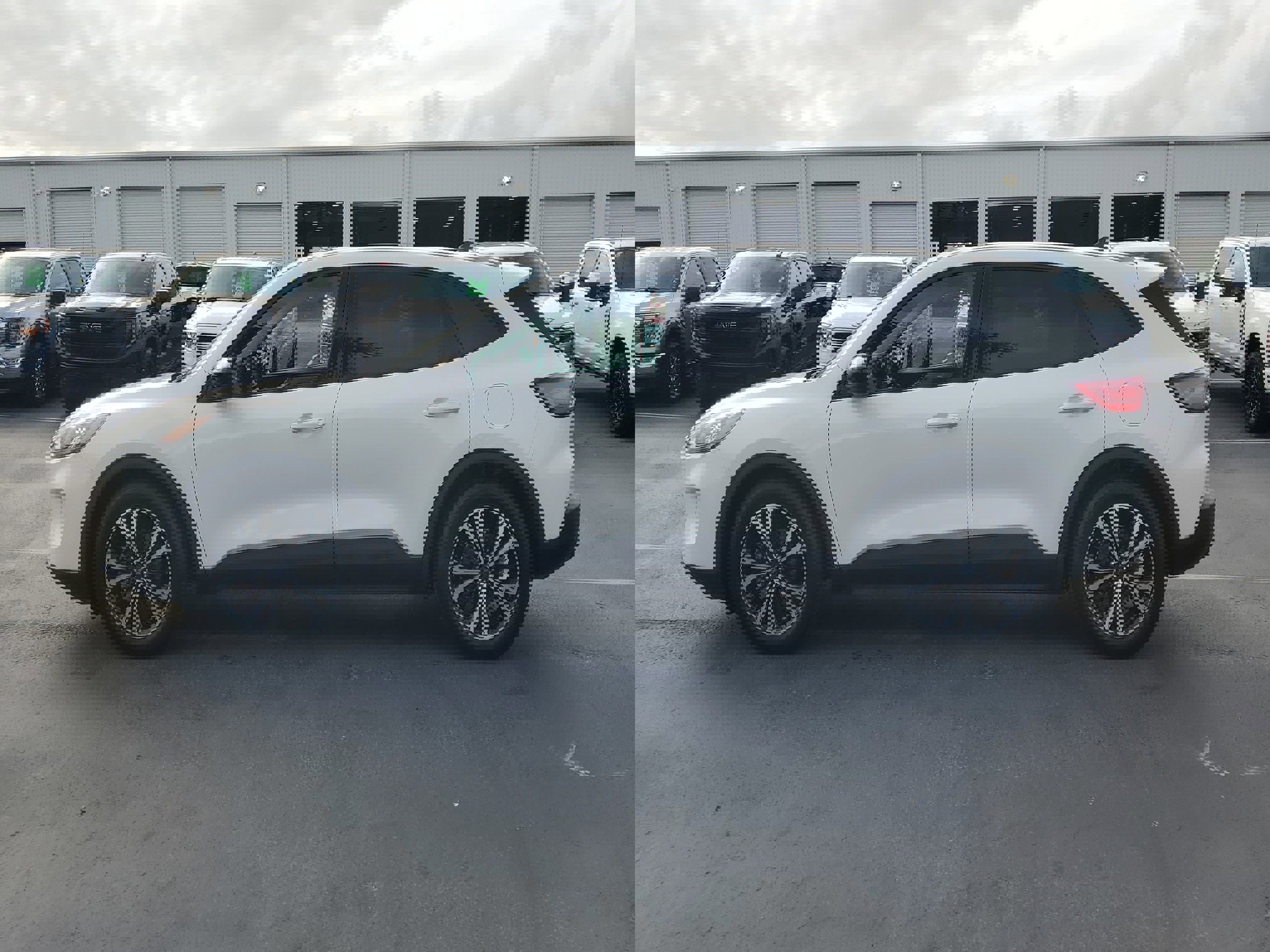 Certified 2021 Ford Escape SE w/ SE Sport Appearance Package image 6