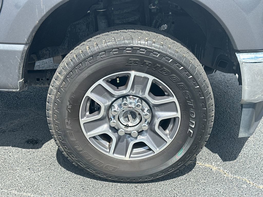 Certified 2023 Ford F250 Lariat w/ Lariat Ultimate Package AWD/4WD image 12