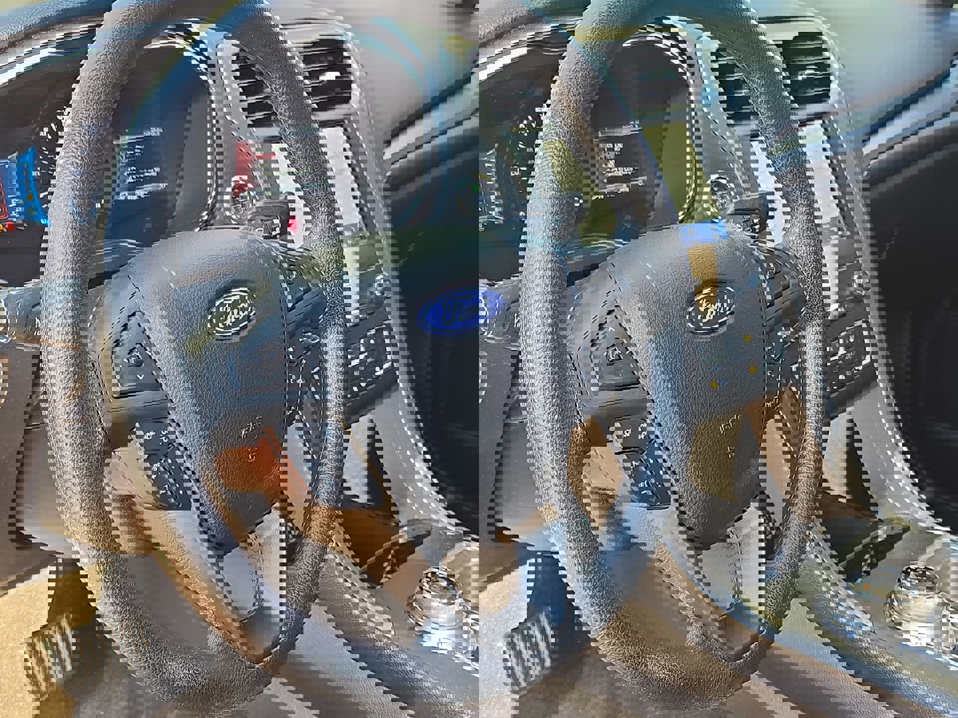 Certified 2020 Ford Fusion SE image 14