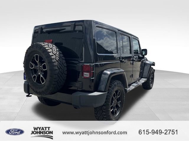Used 2017 Jeep Wrangler Unlimited Sahara AWD/4WD image 3
