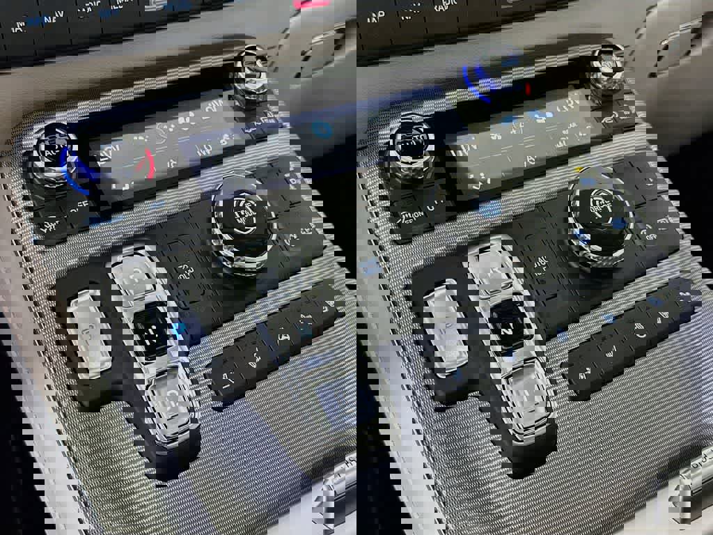 Used 2024 Hyundai Palisade Calligraphy FWD image 17