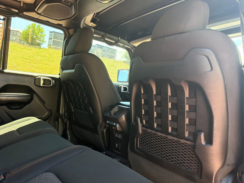 Used 2021 Jeep Gladiator Mojave w/ LED Lighting Group AWD/4WD image 31