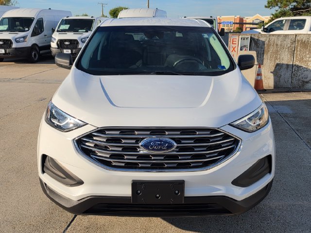 Certified 2020 Ford Edge SE FWD image 2