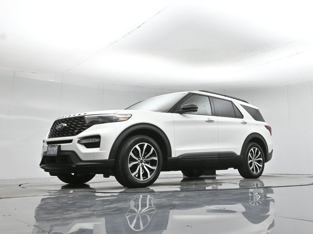 Certified 2020 Ford Explorer ST w/ Premium Technology Package image 26