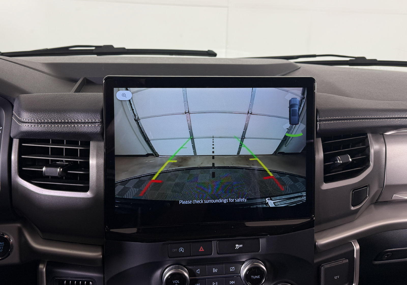 Certified 2023 Ford Expedition XLT RWD image 15