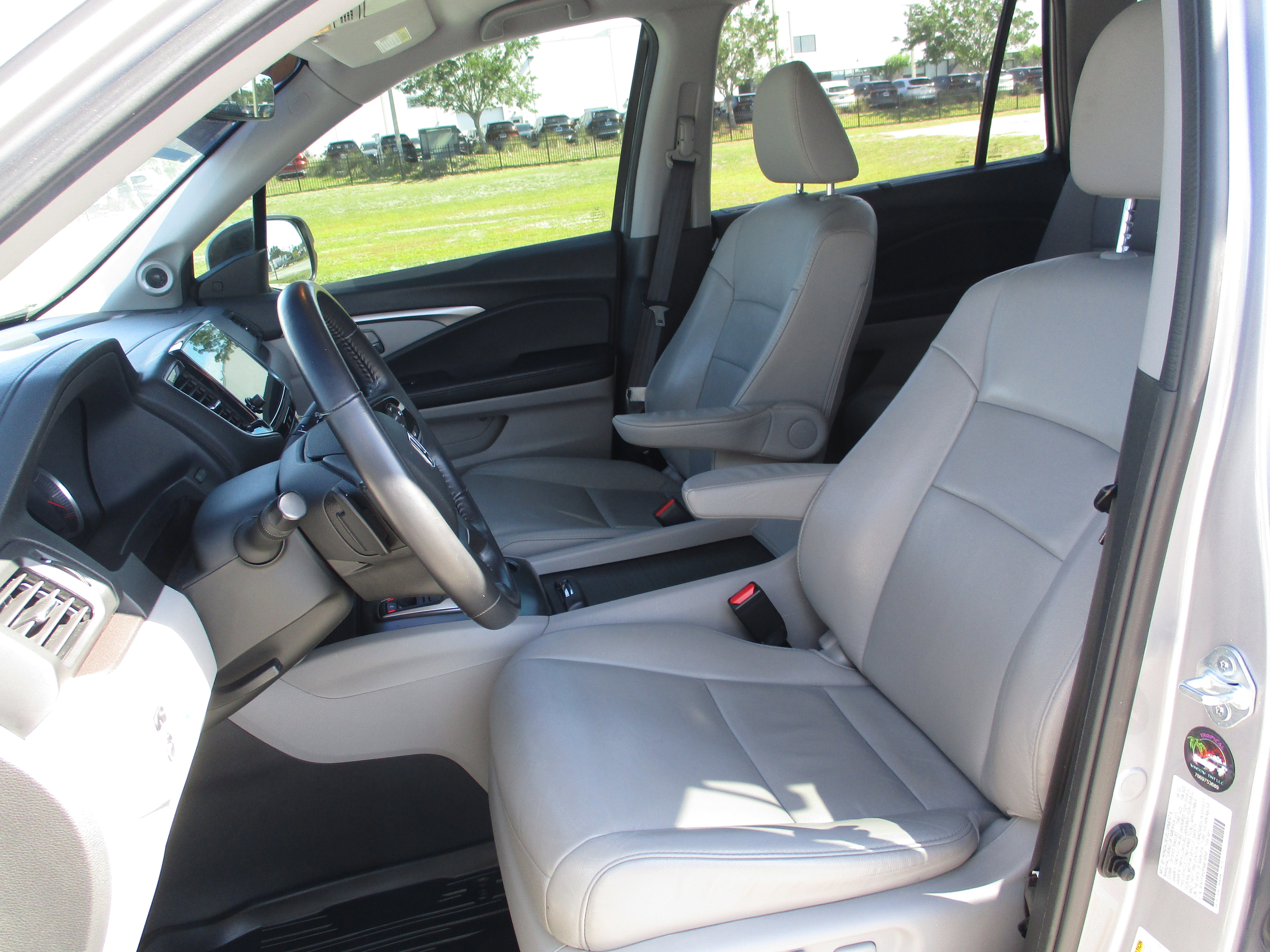 Used 2022 Honda Pilot Special Edition image 10