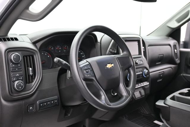 Used 2025 Chevrolet Silverado 2500 Custom AWD/4WD image 15