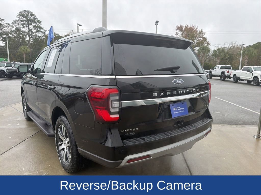 Certified 2024 Ford Expedition Limited image 3