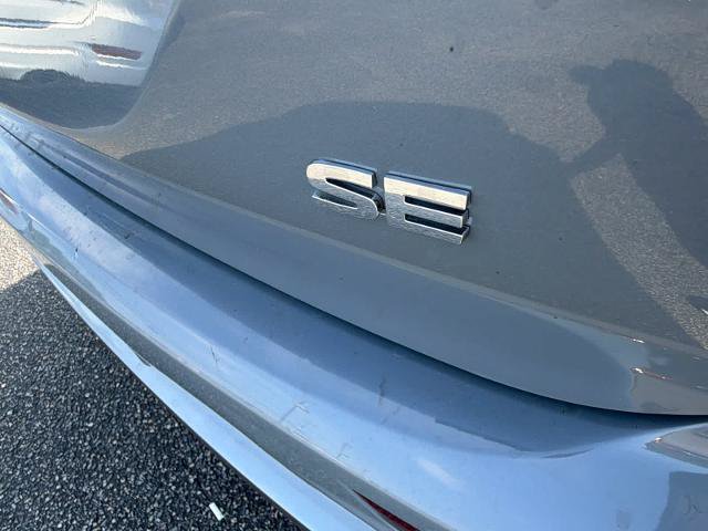 Used 2025 Mitsubishi Outlander SE FWD image 32