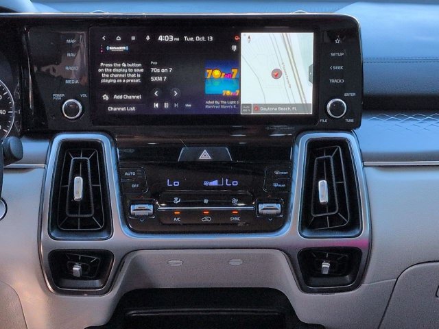 Used 2023 Kia Sorento S w/ Panoramic Sunroof Package FWD image 18