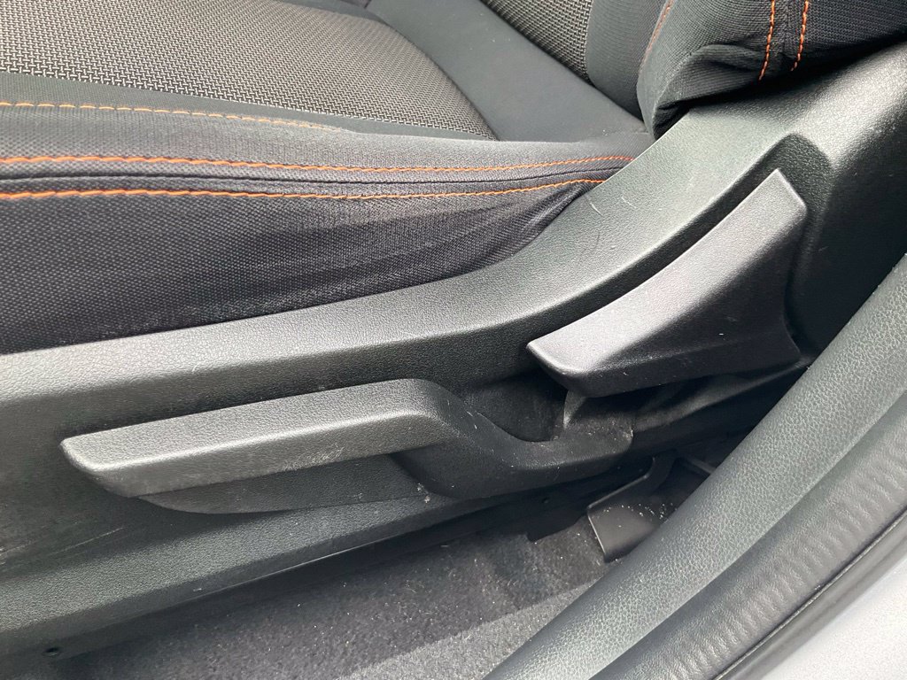 Used 2018 Subaru Crosstrek 2.0i Premium AWD/4WD image 14
