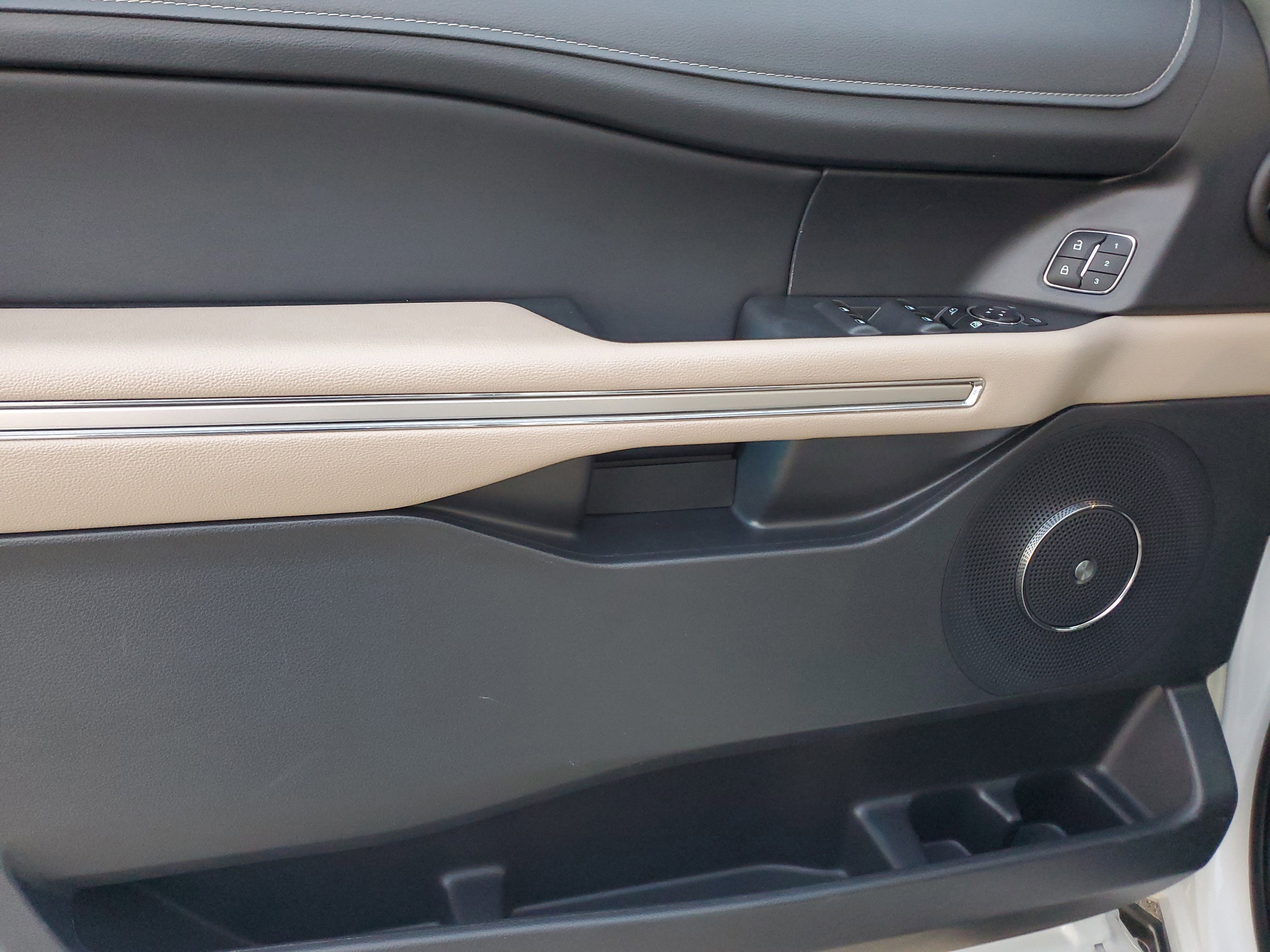 Certified 2024 Ford Expedition Max Limited image 19