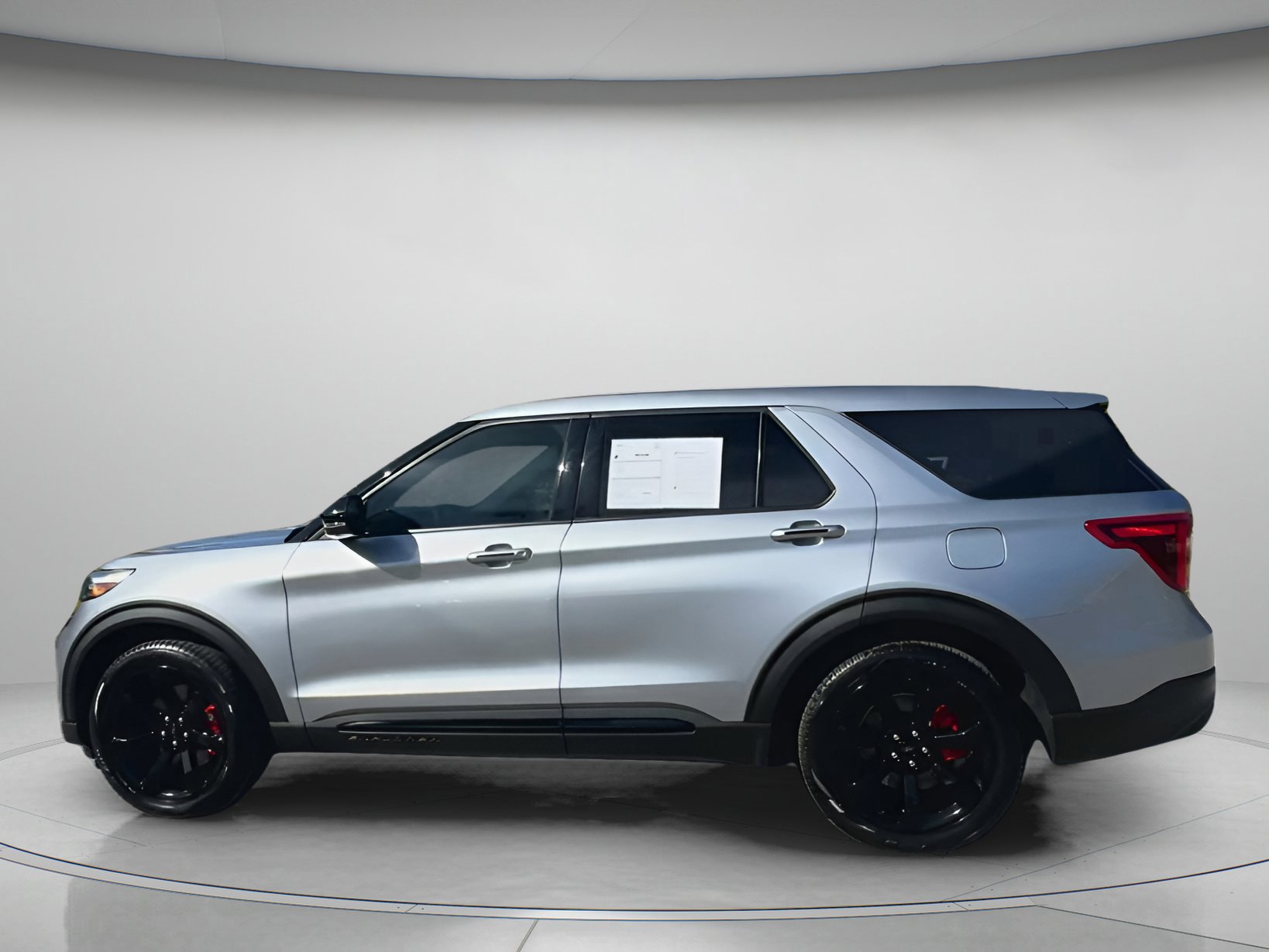 Certified 2022 Ford Explorer ST w/ Equipment Group 401A image 10