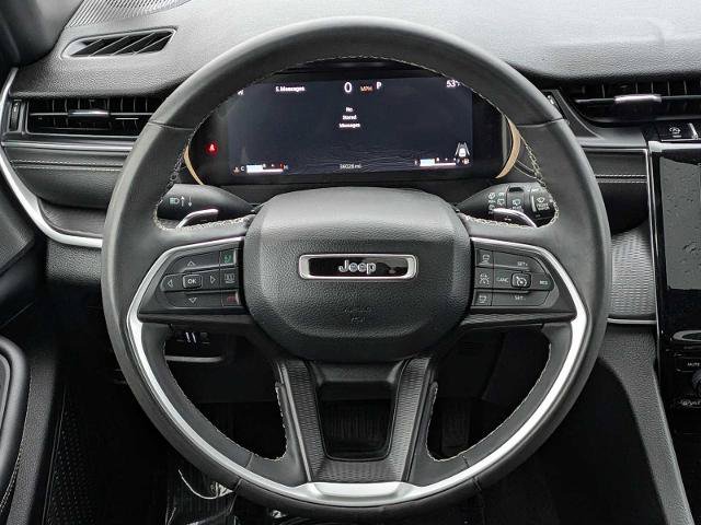 Used 2023 Jeep Grand Cherokee Altitude AWD/4WD image 21